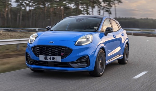 «Горячий» кроссовер Ford Puma ST: теперь с литровым мотором «Горячий» кроссовер Ford Puma ST: теперь с литровым мотором