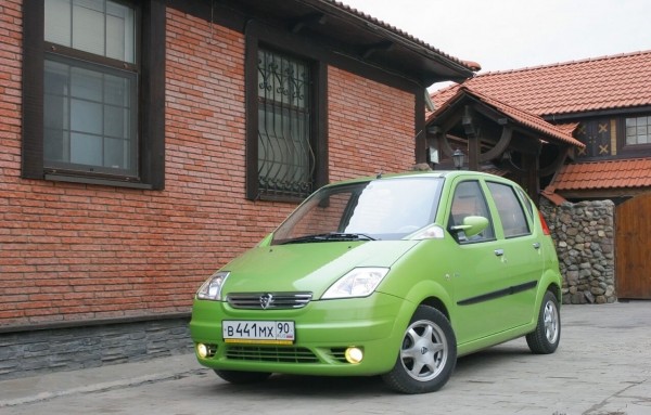 Александр Приходько порекомендовал не покупать автомашины редких китайских марок