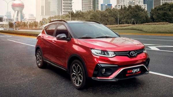 В РФ появится бюджетный кроссовер Soueast DX5 В РФ появится бюджетный кроссовер Soueast DX5