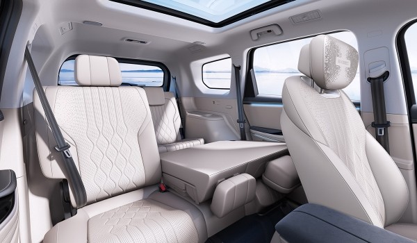 Обновленный Exeed VX — с салоном как у Мерседеса