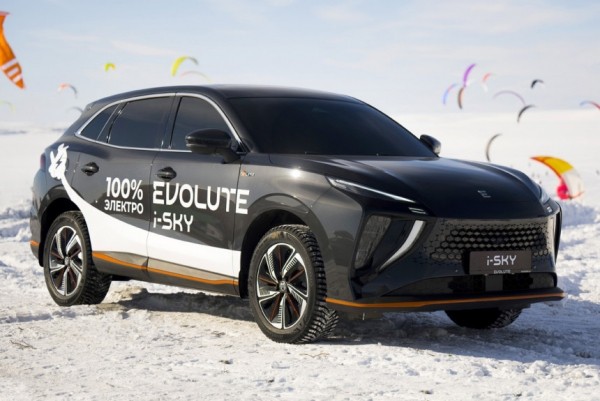 Моторинвест представил кроссовер Evolute i-Sky