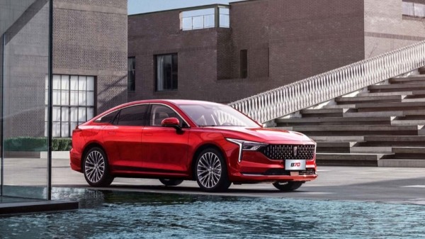 Названы сроки начала продаж нового лифтбека FAW Bestune B70 в РФ Названы сроки начала продаж нового лифтбека FAW Bestune B70 в РФ