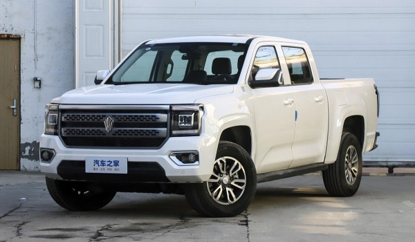 JMC и Ford представили семейство пикапов Dadao JMC и Ford представили семейство пикапов Dadao