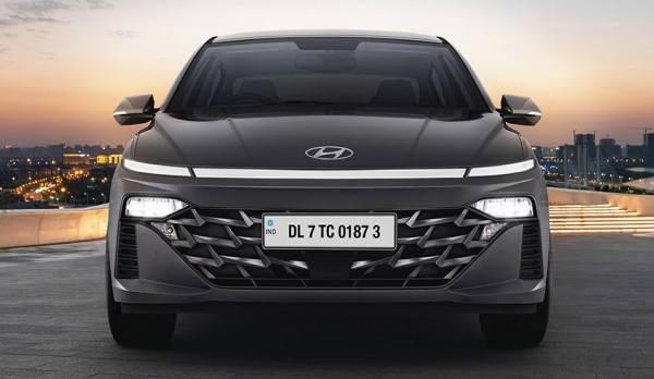 Новый седан Hyundai Verna: каким мог стать наш Solaris Новый седан Hyundai Verna: каким мог стать наш Solaris