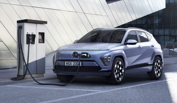 Hyundai Kona второго поколения: теперь электрическая версия Hyundai Kona второго поколения: теперь электрическая версия