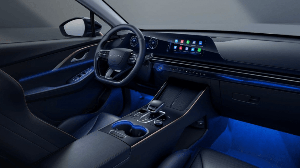 Omoda C5 AWD: названы отличия полноприводной версии от переднеприводной Omoda C5 AWD: названы отличия полноприводной версии от переднеприводной