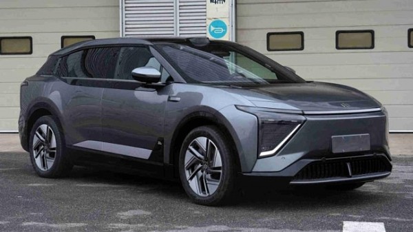 Китайский стартап HiPhi подтвердил старт продаж двух премиальных электромобилей в Европе Китайский стартап HiPhi подтвердил старт продаж двух премиальных электромобилей в Европе