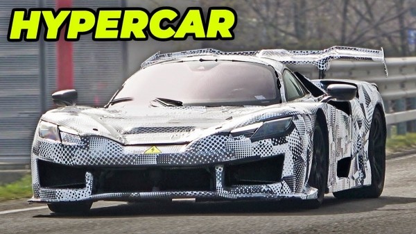 Новый гиперкар от компании Ferrari засняли на видео Новый гиперкар от компании Ferrari засняли на видео