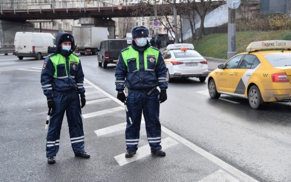 Российским водителям пояснили, какие меры необходимо предпринять до 31 марта 2023 года