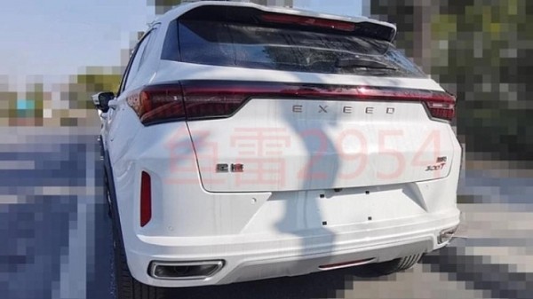 В России начались продажи нового кроссовера Exeed AtlantiX из Китая стоимостью 4,2 млн рублей В России начались продажи нового кроссовера Exeed AtlantiX из Китая стоимостью 4,2 млн рублей