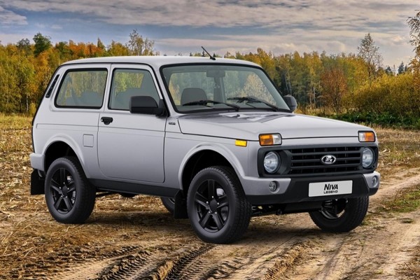 В Великобритании выставили на торги последний новый внедорожник LADA Niva из России В Великобритании выставили на торги последний новый внедорожник LADA Niva из России
