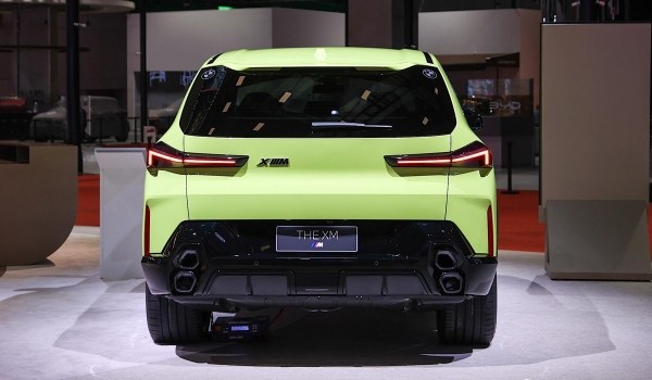 BMW в Шанхае: шестицилиндровый XM и удлиненный X1 BMW в Шанхае: шестицилиндровый XM и удлиненный X1