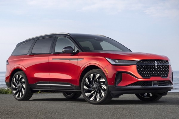 Новый кроссовер Lincoln Nautilus: из Китая для Америки Новый кроссовер Lincoln Nautilus: из Китая для Америки