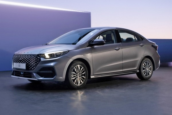 Представлен седан Omoda S5 для российского рынка Представлен седан Omoda S5 для российского рынка