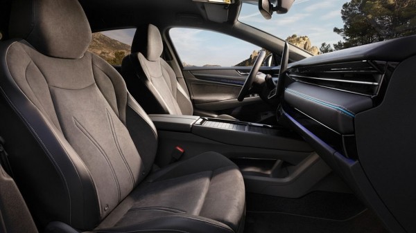 Volkswagen представил электрическую альтернативу модели Passat Volkswagen представил электрическую альтернативу модели Passat