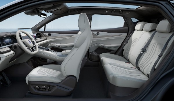 BYD в Шанхае: серийная Denza N7 и две перспективные модели BYD в Шанхае: серийная Denza N7 и две перспективные модели