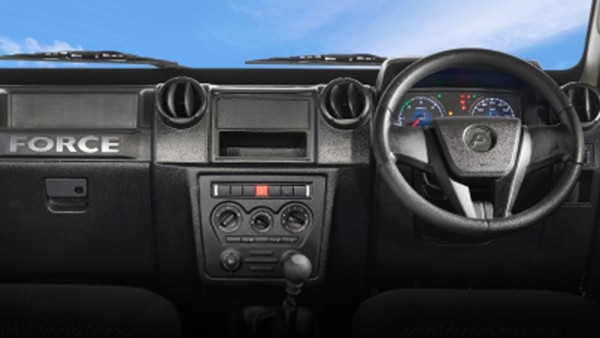 В Индии представили 10-местный внедорожник в стиле «Гелика» В Индии представили 10-местный внедорожник в стиле «Гелика»