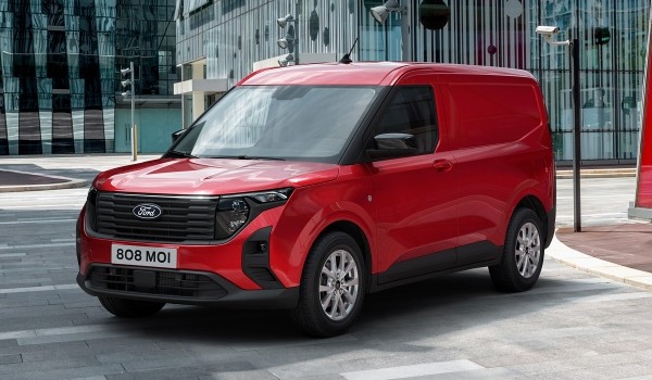 Новый Ford Transit Courier и перестановки в гамме «каблучков» Новый Ford Transit Courier и перестановки в гамме «каблучков»