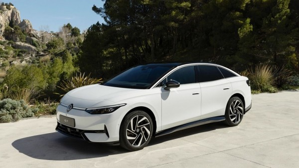 Volkswagen представил электрическую альтернативу модели Passat Volkswagen представил электрическую альтернативу модели Passat