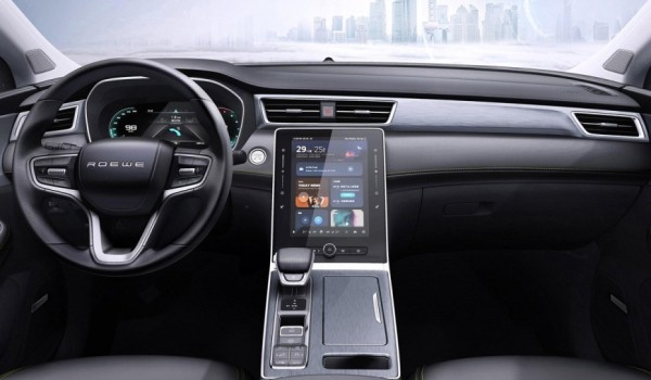 Автодилеры доставят в Россию кроссовер Roewe RX5 Plus для замены Lexus NX Автодилеры доставят в Россию кроссовер Roewe RX5 Plus для замены Lexus NX