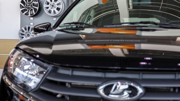 АвтоВАЗ официально заявил, что поднимет стоимость своих автомобилей