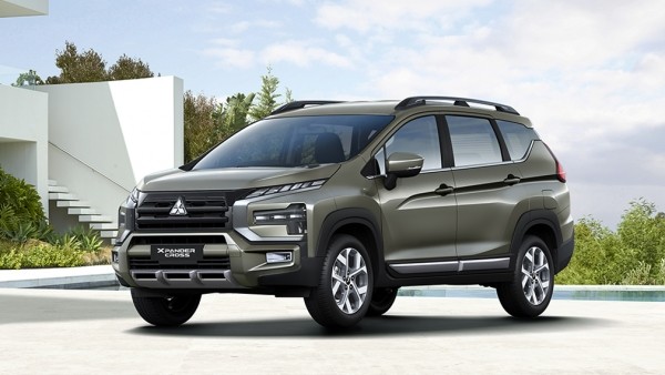 В России начали продавать семиместные Mitsubishi Xpander по цене от 2,1 млн рублей