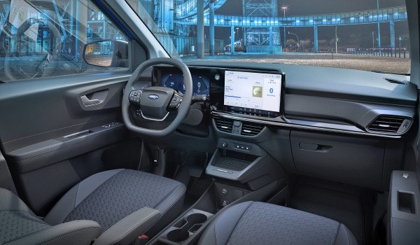 Новый Ford Transit Courier и перестановки в гамме «каблучков» Новый Ford Transit Courier и перестановки в гамме «каблучков»