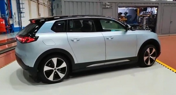 Дайджест дня: китайская Лада, семейство Toyota Crown и другие события индустрии Дайджест дня: китайская Лада, семейство Toyota Crown и другие события индустрии