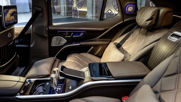 Дебютировал новый электрический кроссовер Maybach EQS 680 SUV Дебютировал новый электрический кроссовер Maybach EQS 680 SUV