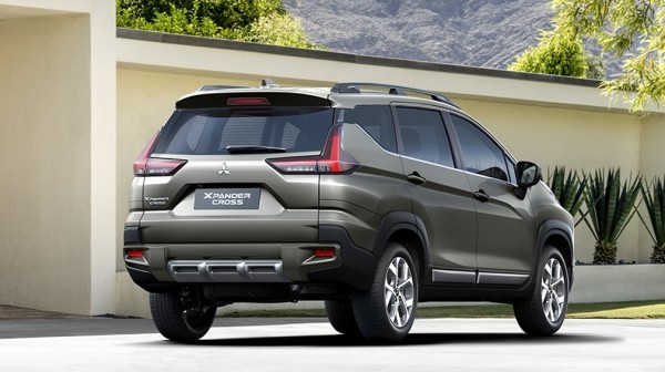 В России начали продавать семиместные Mitsubishi Xpander по цене от 2,1 млн рублей