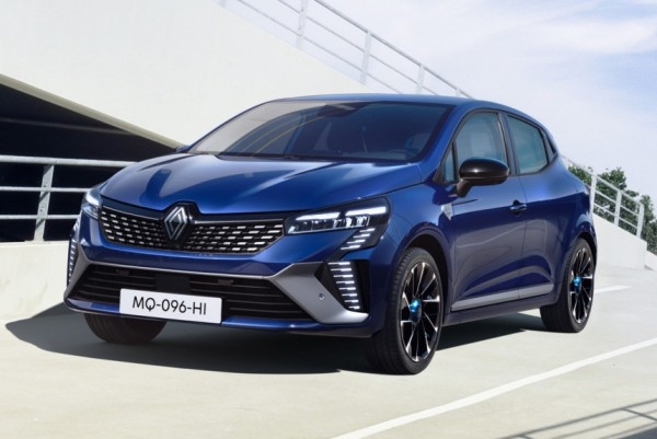 Хэтчбек Renault Clio: рестайлинг и сокращение гаммы Хэтчбек Renault Clio: рестайлинг и сокращение гаммы