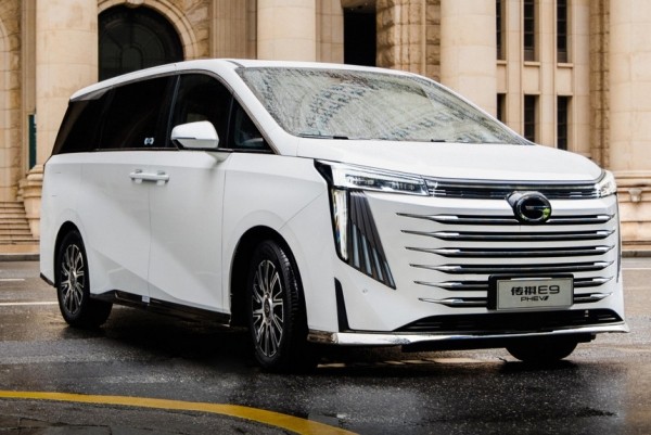 Минивэн GAC Trumpchi E9 открыл новое семейство Минивэн GAC Trumpchi E9 открыл новое семейство