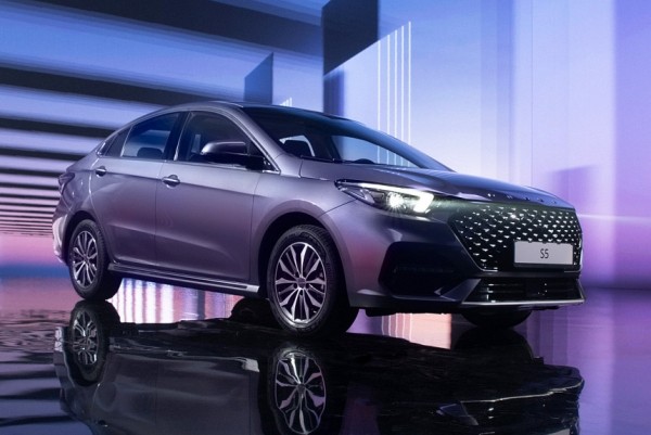 Седан Omoda S5 для России: комплектации и цены Седан Omoda S5 для России: комплектации и цены