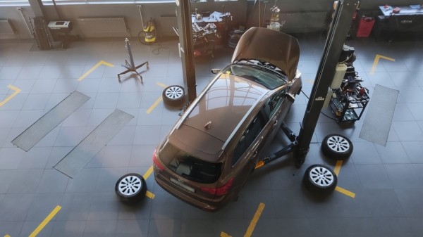 В России стоимость автозапчастей увеличилась на 30-100% В России стоимость автозапчастей увеличилась на 30-100%