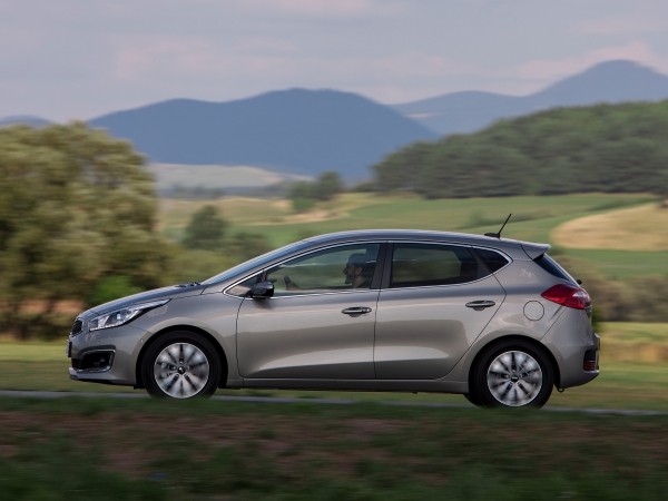 Daily-Motor назвал топ-5 самых надежных корейских автомашин, рекомендованных к покупке в РФ Daily-Motor назвал топ-5 самых надежных корейских автомашин, рекомендованных к покупке в РФ