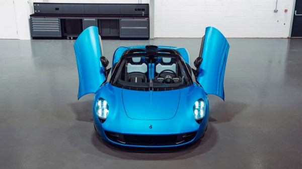 Представлен суперкар, созданный бывшим дизайнером Формулы-1 Гордоном Мюрреем Представлен суперкар, созданный бывшим дизайнером Формулы-1 Гордоном Мюрреем