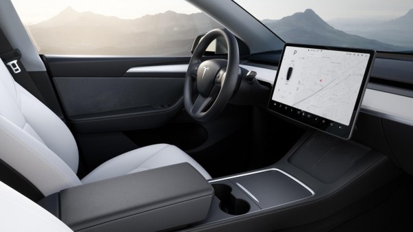 Названы самые дорогие автомобильные бренды в 2023 году