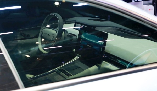 Exeed в Шанхае: первый седан (ждем в России) и несколько кроссоверов Exeed в Шанхае: первый седан (ждем в России) и несколько кроссоверов