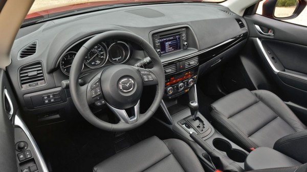 Эксперты рассказали об очень надежном кроссовере с почти вечным мотором Эксперты рассказали об очень надежном кроссовере с почти вечным мотором