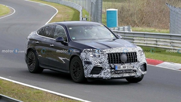 В Белоруссии продают 40-летний Mercedes-Benz W123 за 11 000 долларов