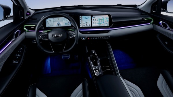 Кроссовер Geely Coolray нового поколения снова был замечен в Москве