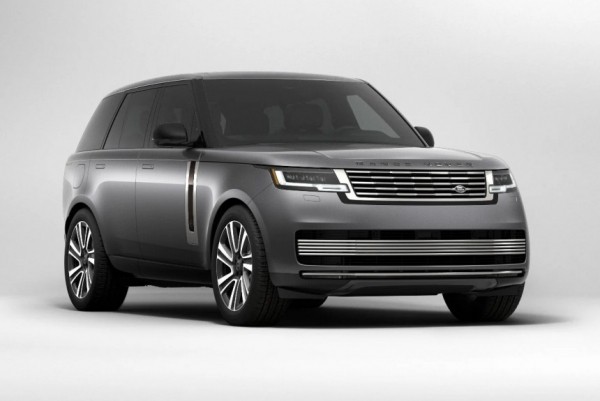 Большой Range Rover: самая мощная версия и другие обновки