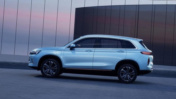 Объявлены комплектации и цены на новый гибридный кроссовер Skywell для России Объявлены комплектации и цены на новый гибридный кроссовер Skywell для России