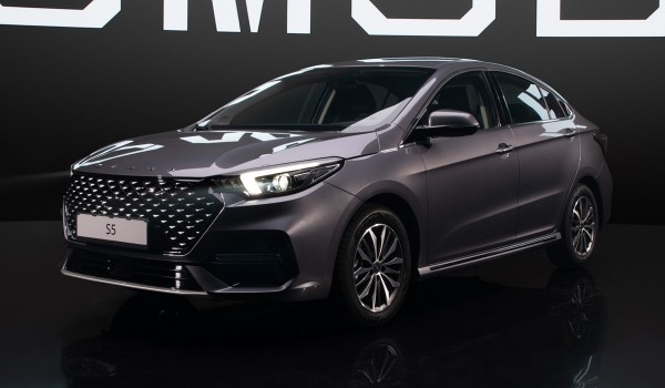 Дайджест дня: ночные Майбахи, метановая Веста и другие события индустрии Дайджест дня: ночные Майбахи, метановая Веста и другие события индустрии