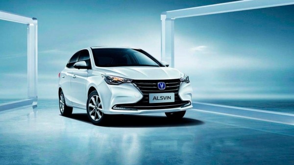 Марка Changan опубликовала официальные цены на новый седан Alsvin для России Марка Changan опубликовала официальные цены на новый седан Alsvin для России