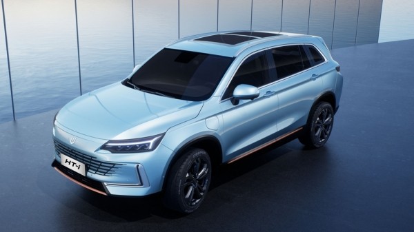 В РФ появится новый гибридный кроссовер SKYWELL HT-i в июне 2023 года В РФ появится новый гибридный кроссовер SKYWELL HT-i в июне 2023 года