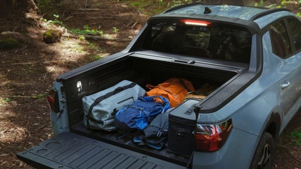 В России появились в продаже новые пикапы Hyundai Santa Cruz