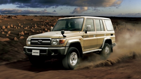 Внедорожнику Toyota Land Cruiser 70 вернут четырехцилиндровый мотор Внедорожнику Toyota Land Cruiser 70 вернут четырехцилиндровый мотор