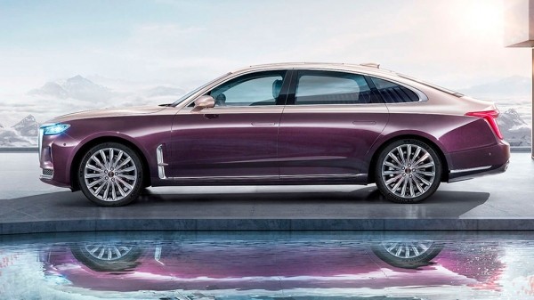 Компания FAW объявила о начале официальных поставок машин Hongqi в Россию Компания FAW объявила о начале официальных поставок машин Hongqi в Россию