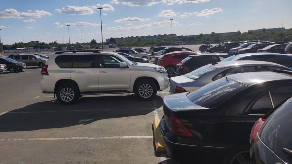 Дилеры рассказали о тенденциях на вторичном авторынке в РФ в 2023 году Дилеры рассказали о тенденциях на вторичном авторынке в РФ в 2023 году